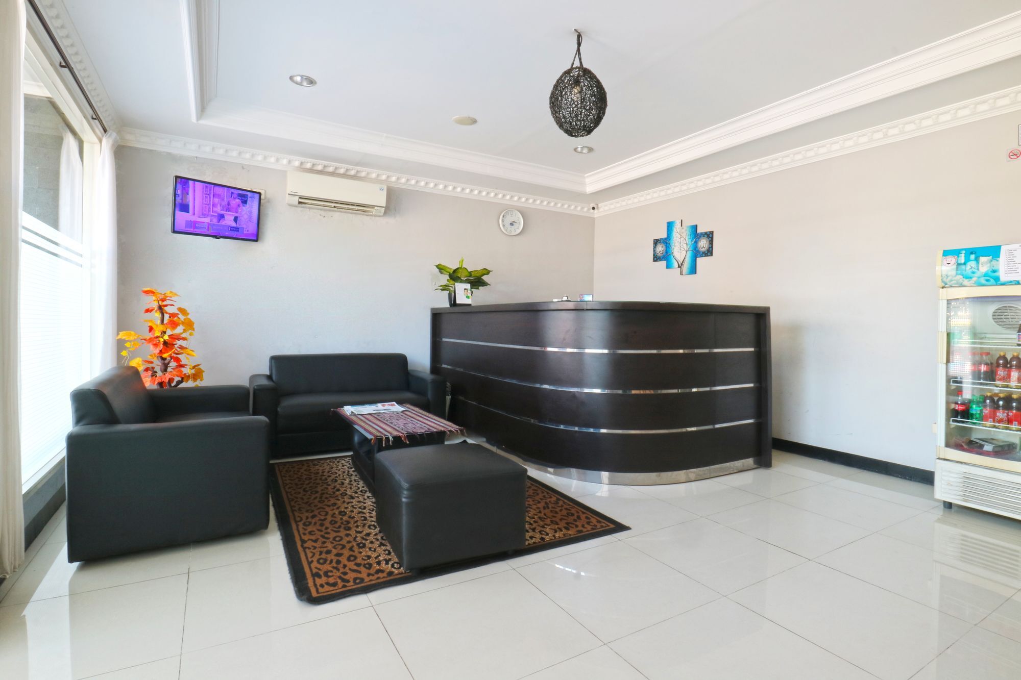 Losmen Family Syariah Bypass Juanda Mitra Reddoorz Brebek Екстер'єр фото